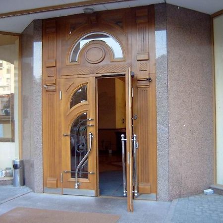 Attache Hotel Κίεβο Εξωτερικό φωτογραφία