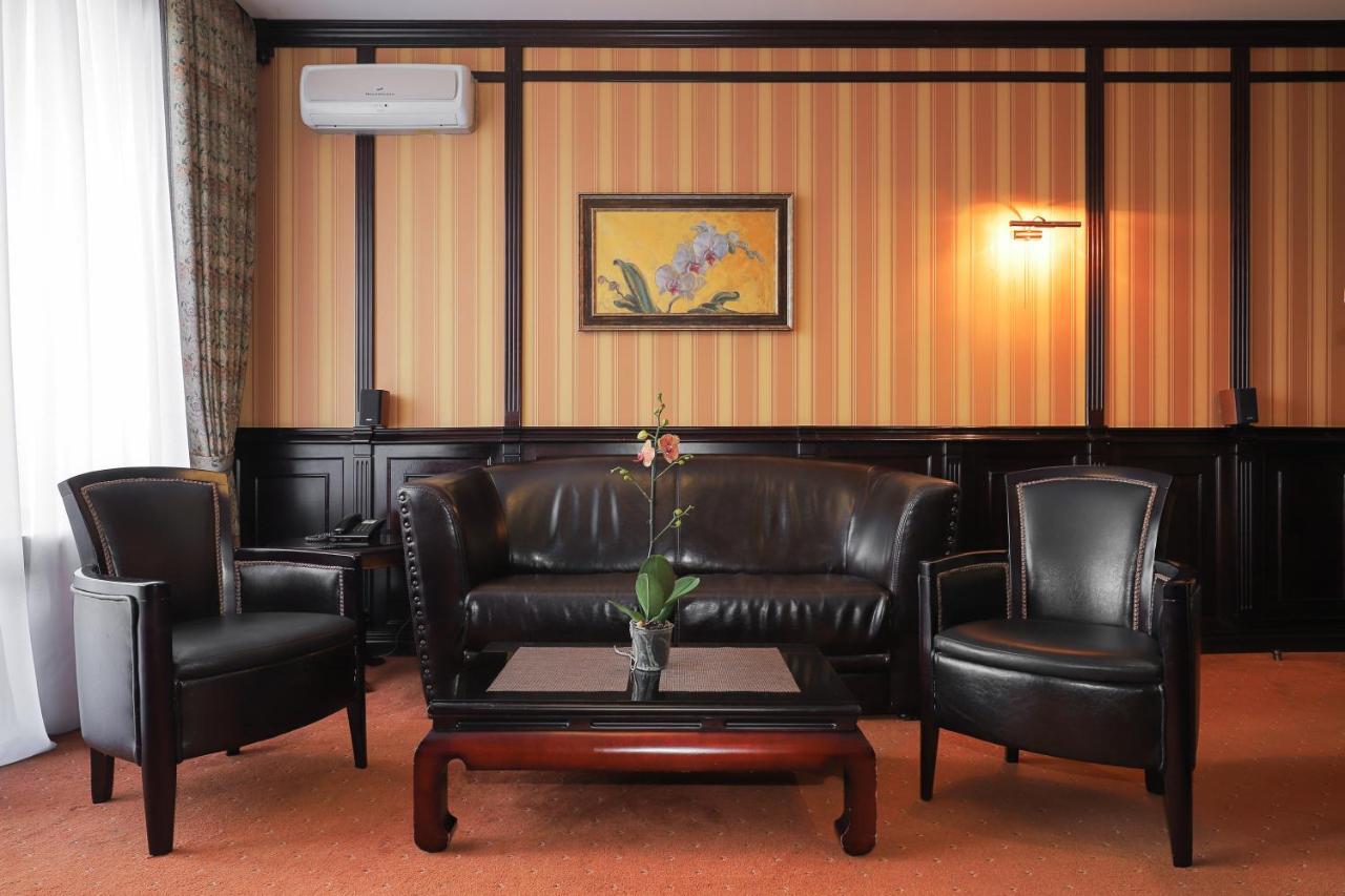 Attache Hotel Κίεβο Εξωτερικό φωτογραφία